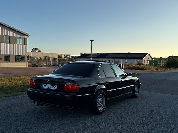 BMW 740i 2 of 8