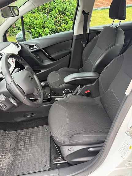 Citroen C3 2 of 5