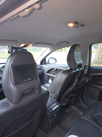 Volvo V70 6 of 6