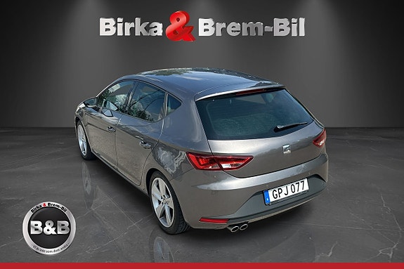 Seat Leon 10 of 15