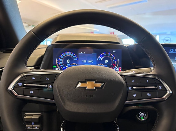 Chevrolet Tahoe 16 of 17