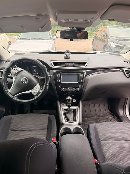 Nissan Qashqai 4 of 5