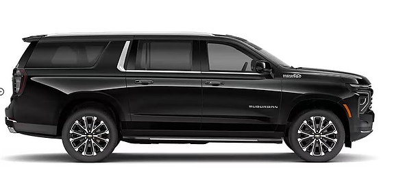 Chevrolet Suburban 3 of 5