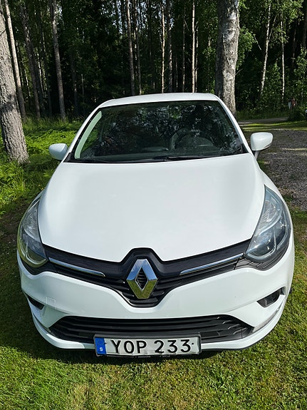 Renault Clio 4 of 5