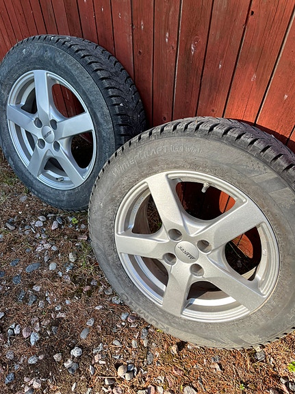 Renault Clio 16 of 24