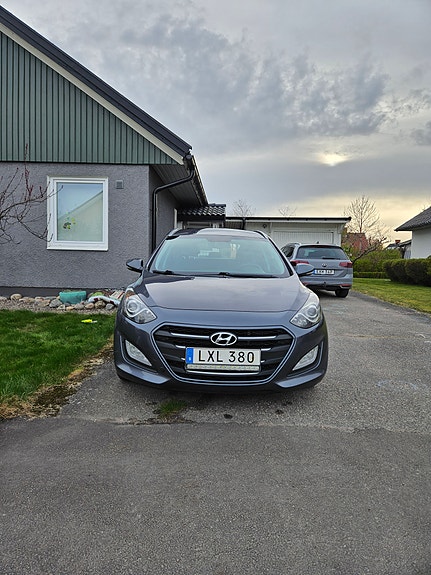 Hyundai i30 5 of 5