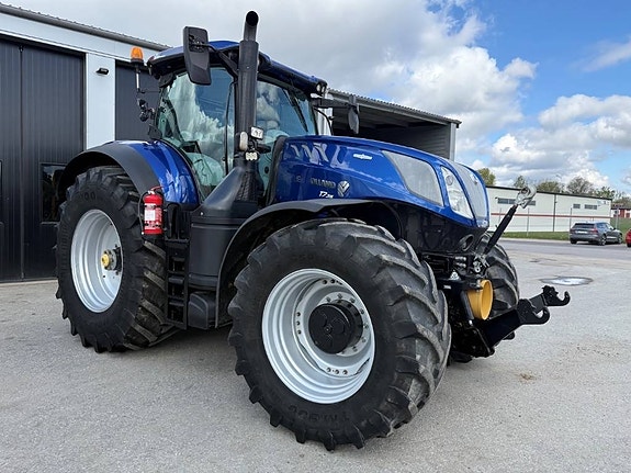 New Holland T 7.315 AC 2 of 4