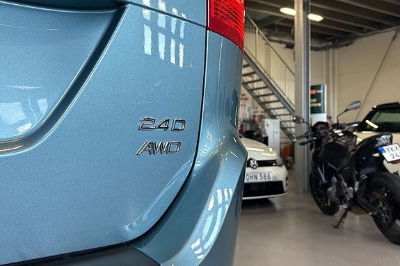Volvo XC60 11 of 24