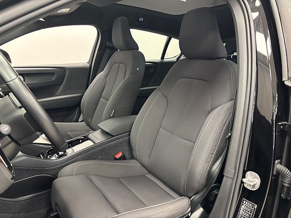 Volvo C40 8 of 24