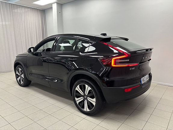 Volvo C40 3 of 24