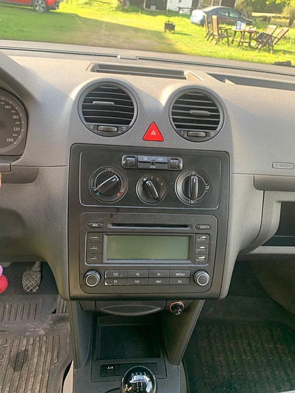 Volkswagen Caddy 5 of 5
