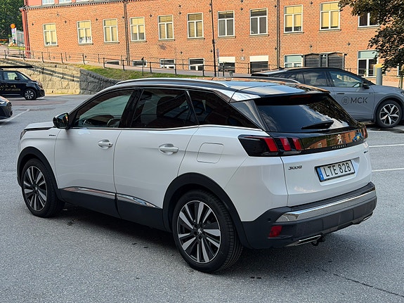 Peugeot 3008 5 of 5