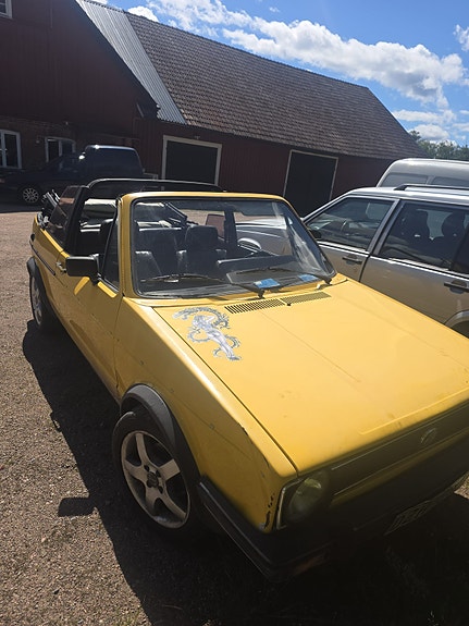 Volkswagen Golf I 2 of 5