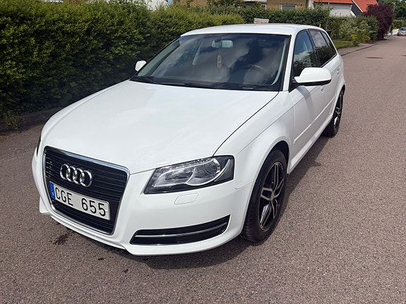 Audi A3 3 of 5