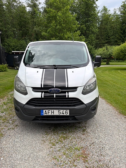 Ford Transit Custom 4 of 5