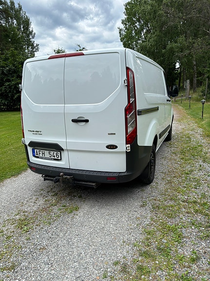 Ford Transit Custom 5 of 5