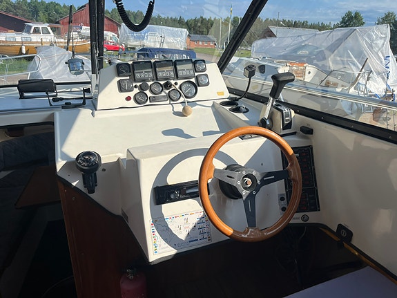 Skilsö 7500 CC 11 of 25