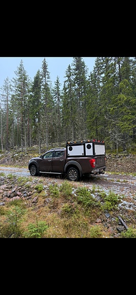Nissan Navara 2 of 4