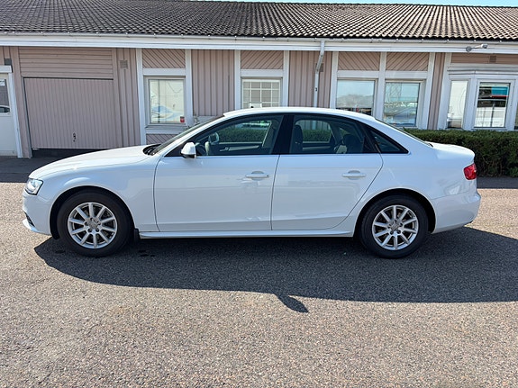 Audi A4 3 of 5