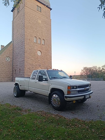 Chevrolet K3500 6 of 7