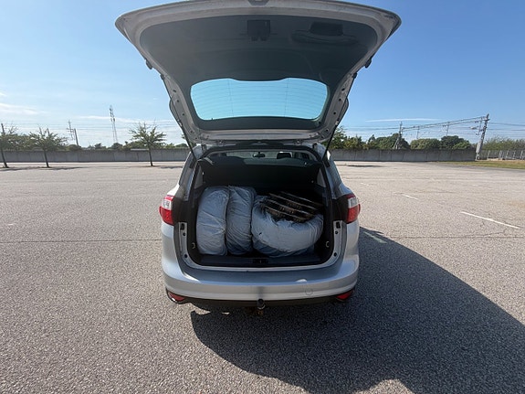 Ford C-Max 5 of 5