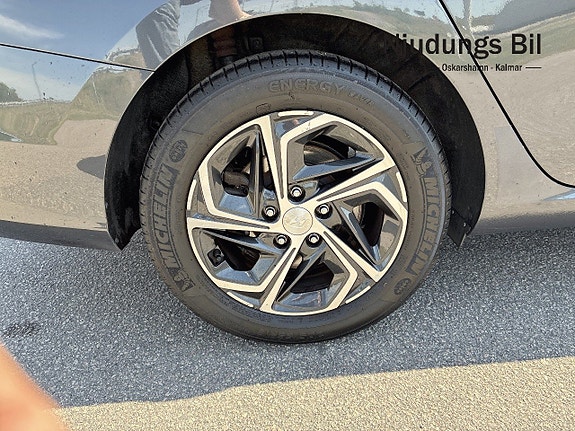 Hyundai i30 12 of 12