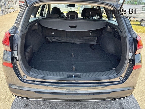Hyundai i30 7 of 12