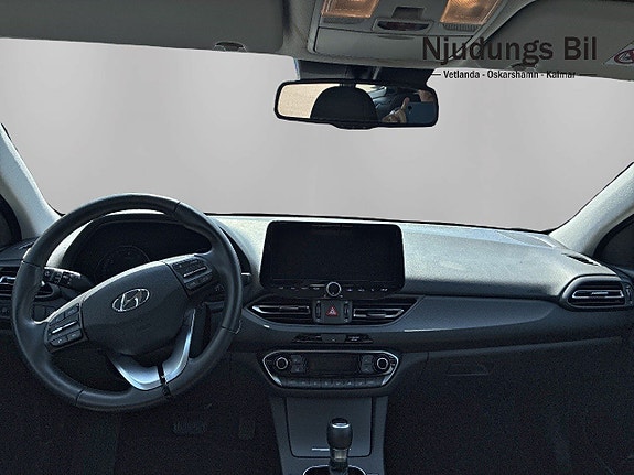 Hyundai i30 10 of 12