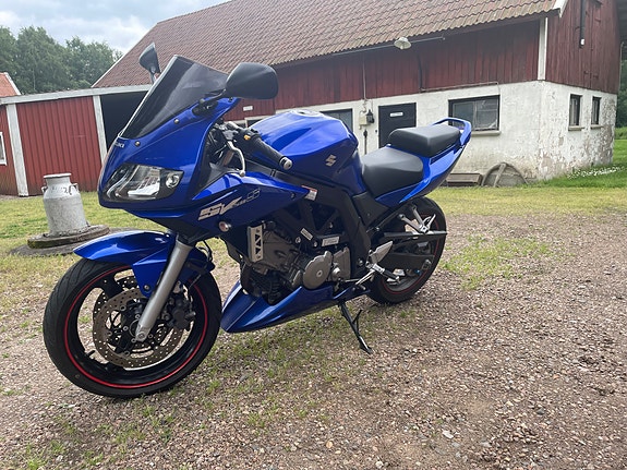 Suzuki SV650S A2 4 of 5