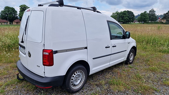 Volkswagen Caddy 4 of 5