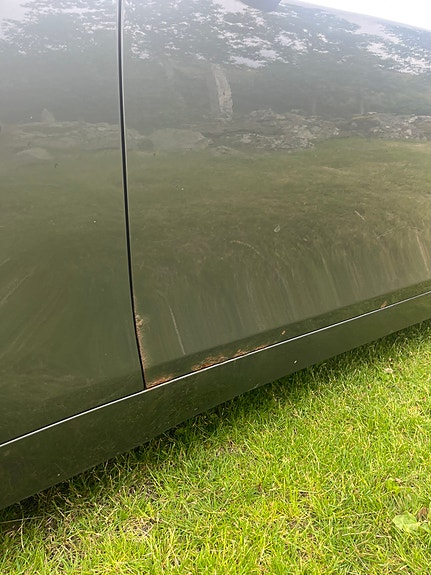 BMW 530d 3 of 5
