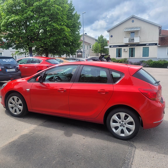 Opel Astra 5 of 5