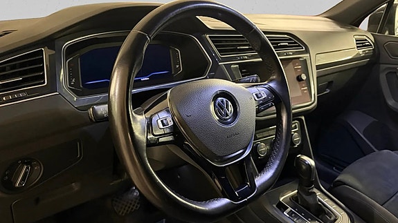Volkswagen Tiguan 14 of 24