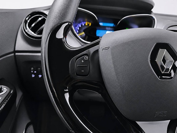 Renault Captur 18 of 25