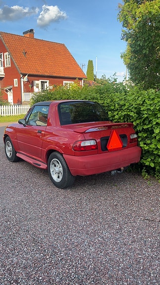 Suzuki X-90 2 of 4