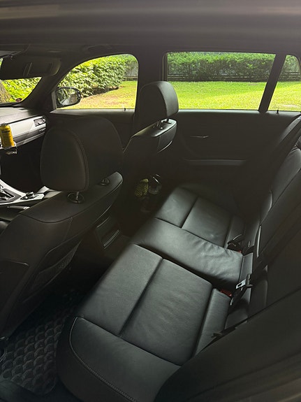 BMW 330d 7 of 7
