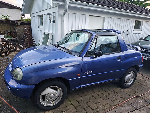 Suzuki X-90 4 of 5