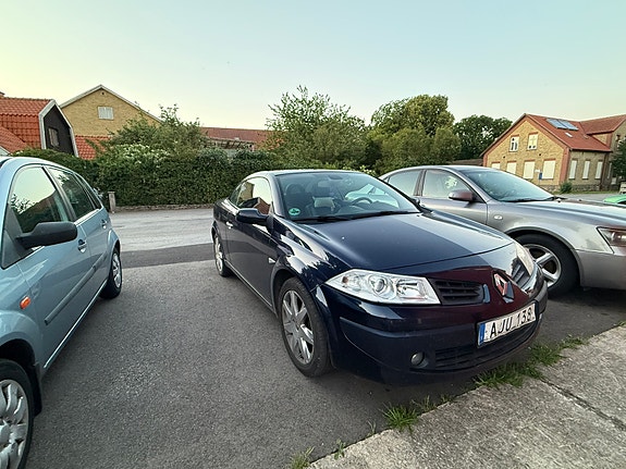 Renault Megane II 3 of 5