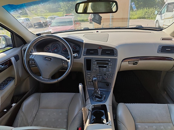 Volvo S60 5 of 5