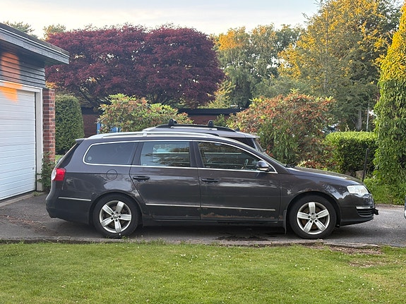 Volkswagen Passat 3 of 5