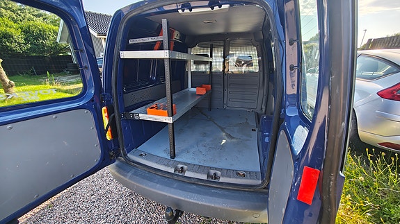 Volkswagen Caddy 12 of 17
