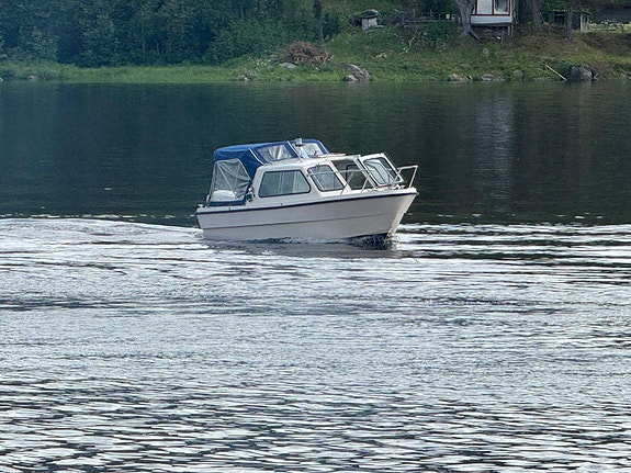 Jofa Winth 555 Hardtop – Johnson 120 hk, fint skick, trailer ingår 3 of 6