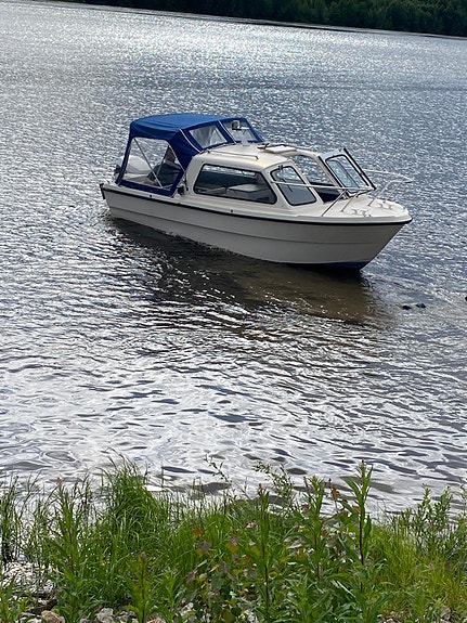 Jofa Winth 555 Hardtop – Johnson 120 hk, fint skick, trailer ingår 2 of 6