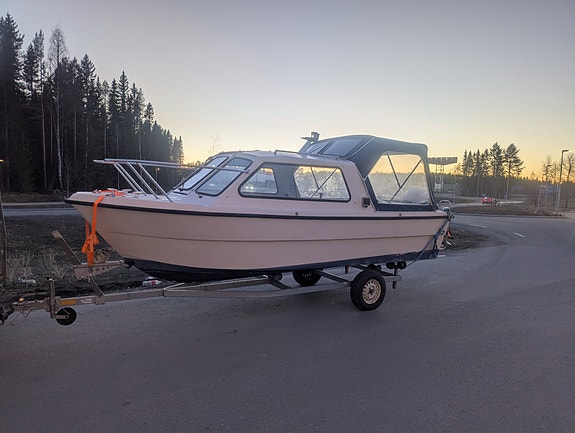 Jofa Winth 555 Hardtop – Johnson 120 hk, fint skick, trailer ingår 5 of 6