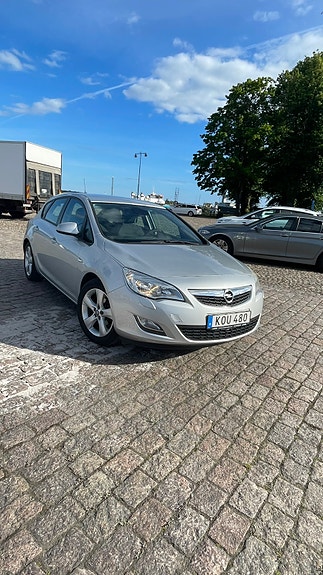 Opel Astra 5 of 5