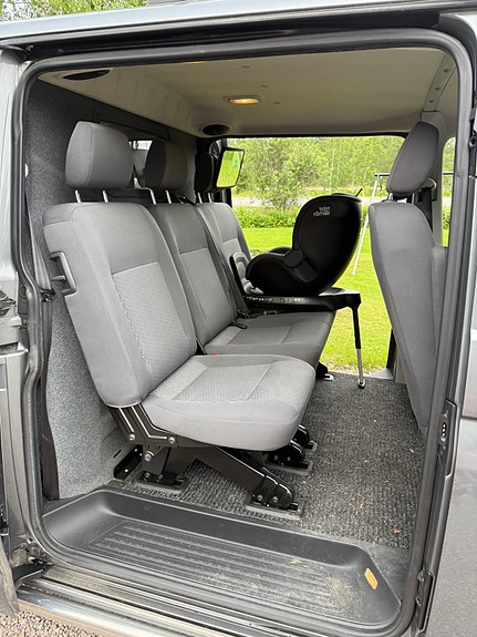 Volkswagen Transporter 7 of 10