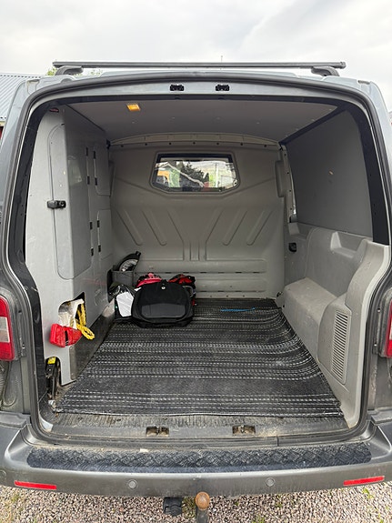 Volkswagen Transporter 8 of 10