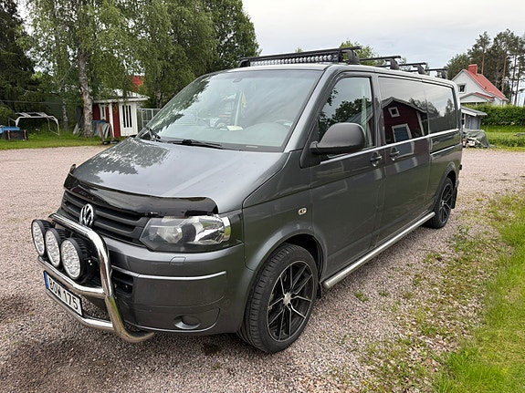 Volkswagen Transporter 3 of 5