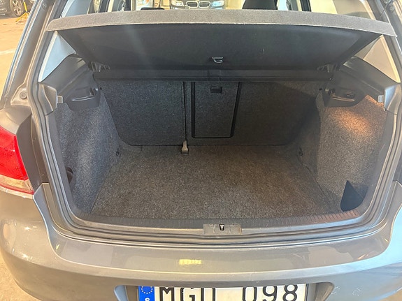 Volkswagen Golf VI 15 of 15