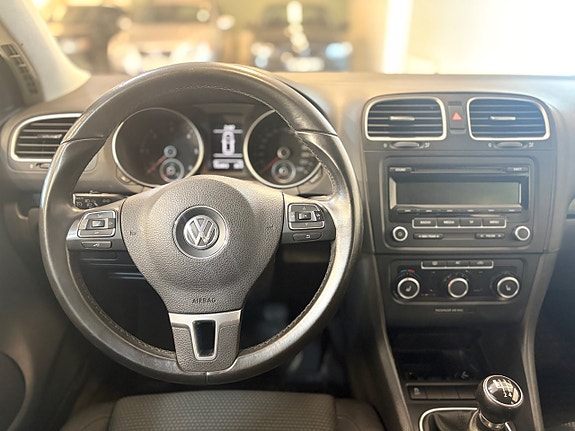 Volkswagen Golf VI 12 of 15